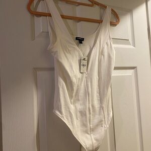 EXPRESS LOW CUT WHITE BODY SUIT